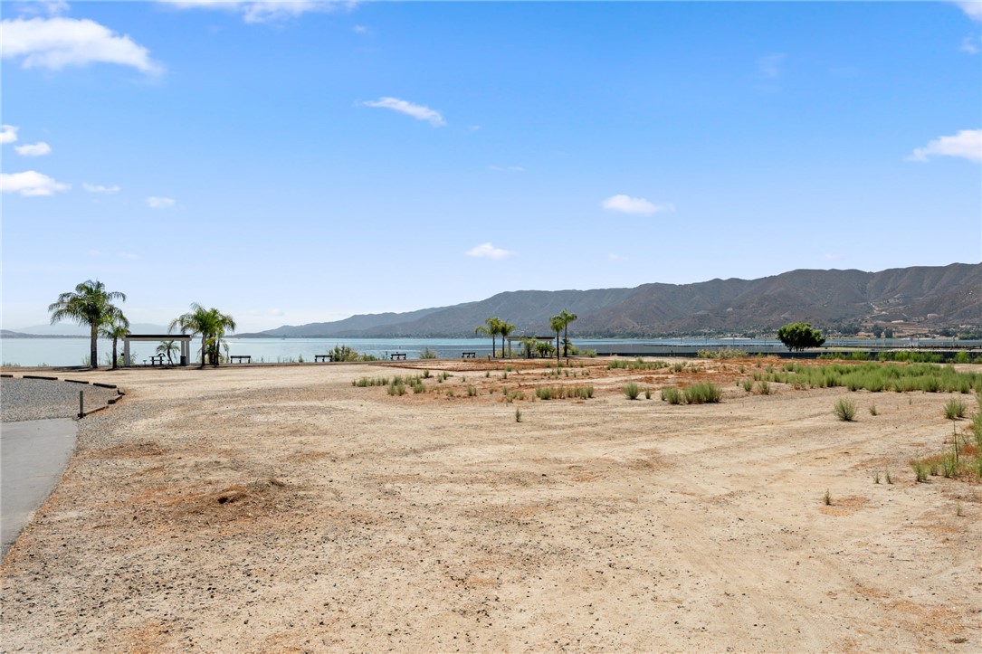 32000 Riverside J-8 Property Photo 31