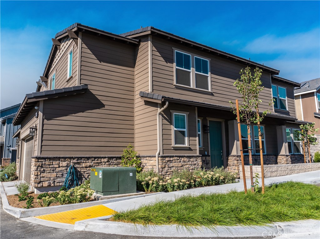 15032 Gallery Way 8 Property Photo 2