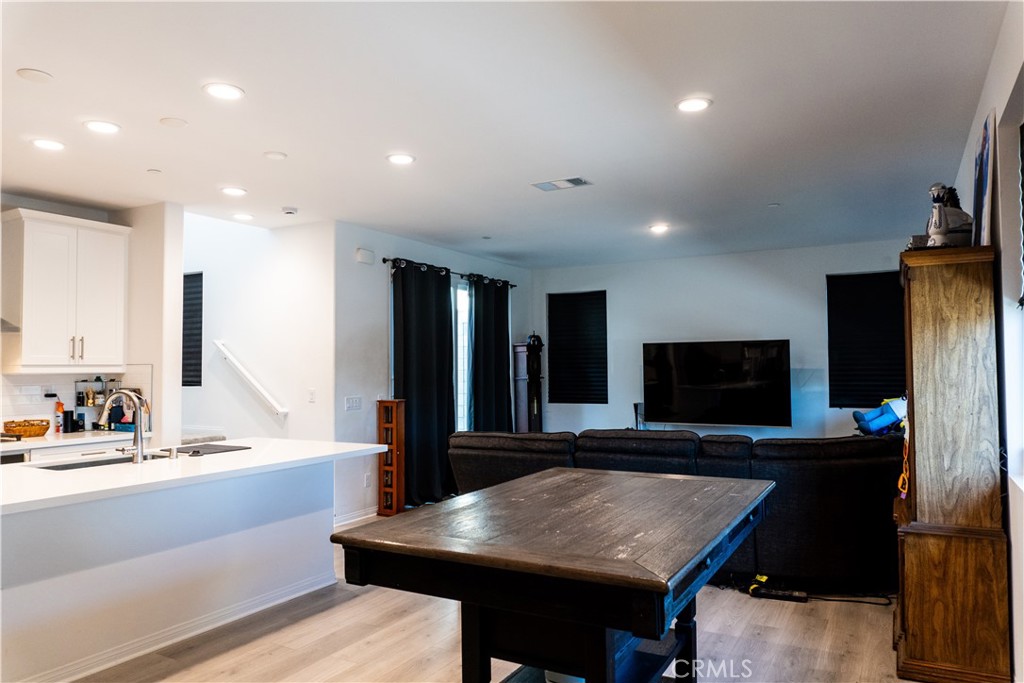 15032 Gallery Way 8 Property Photo 6