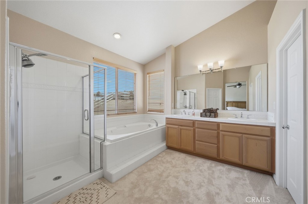 489 Branding Iron Way Property Photo 23