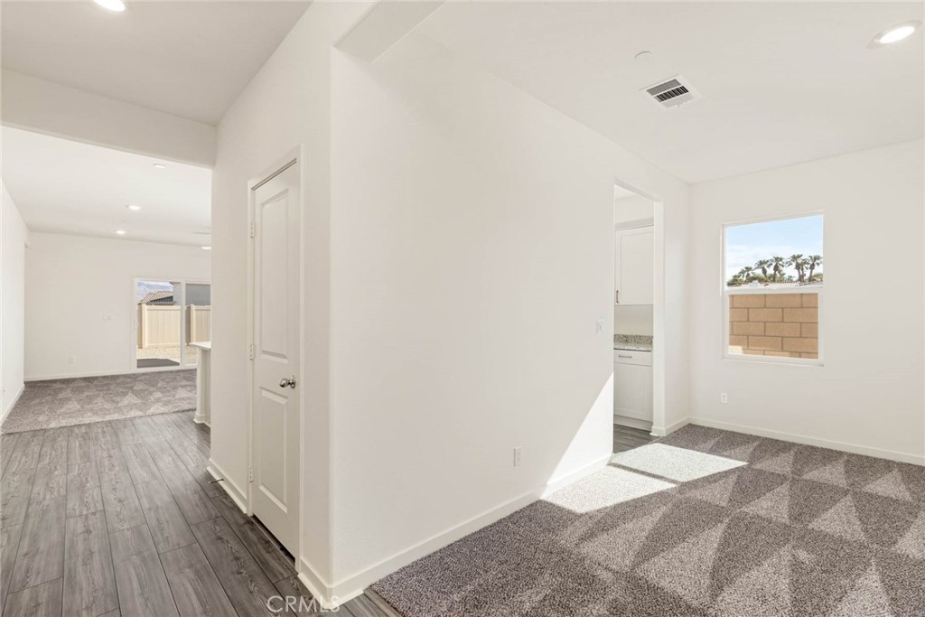 42471 Palisades Drive Property Photo 2