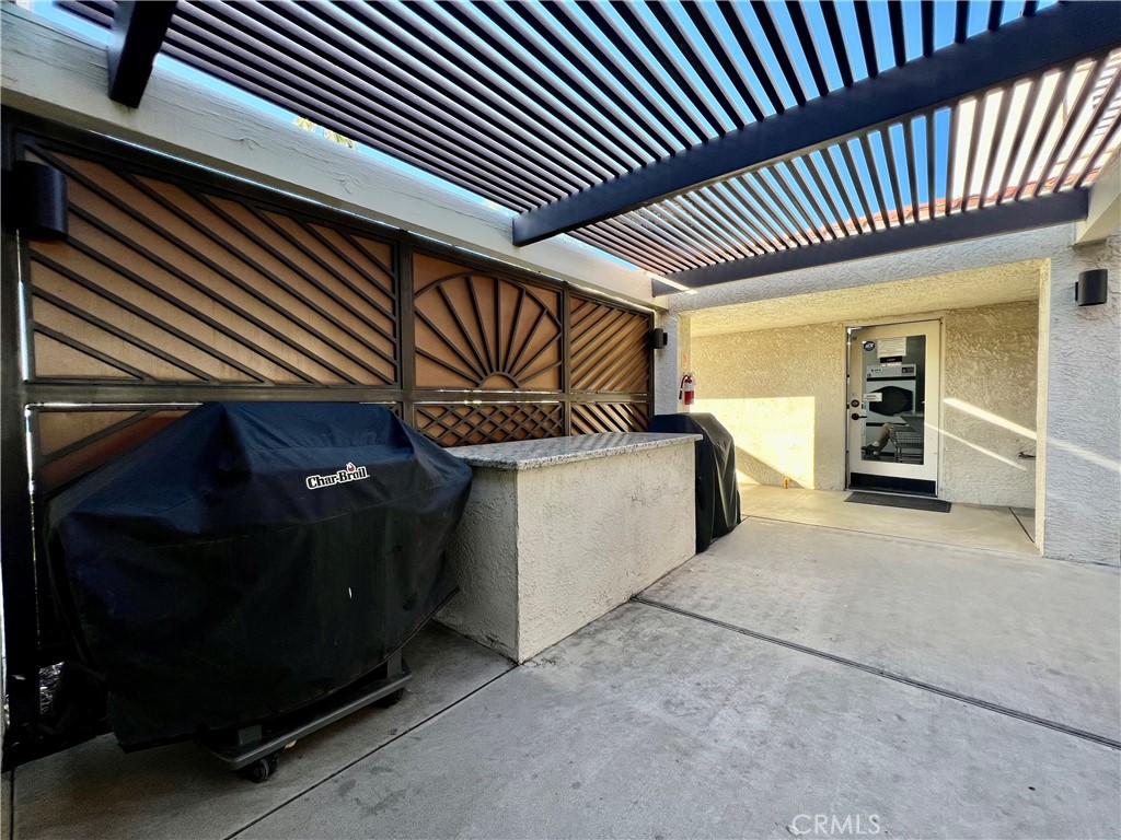 1295 S Cawston Avenue 175 Property Photo 52