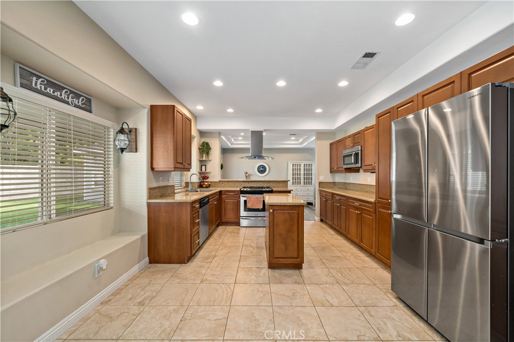 39802 De Vendome Court Property Photo 12