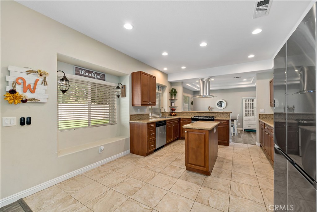 39802 De Vendome Court Property Photo 13