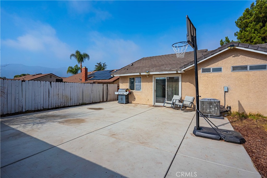 936 Lake Meadow Court Property Photo 26
