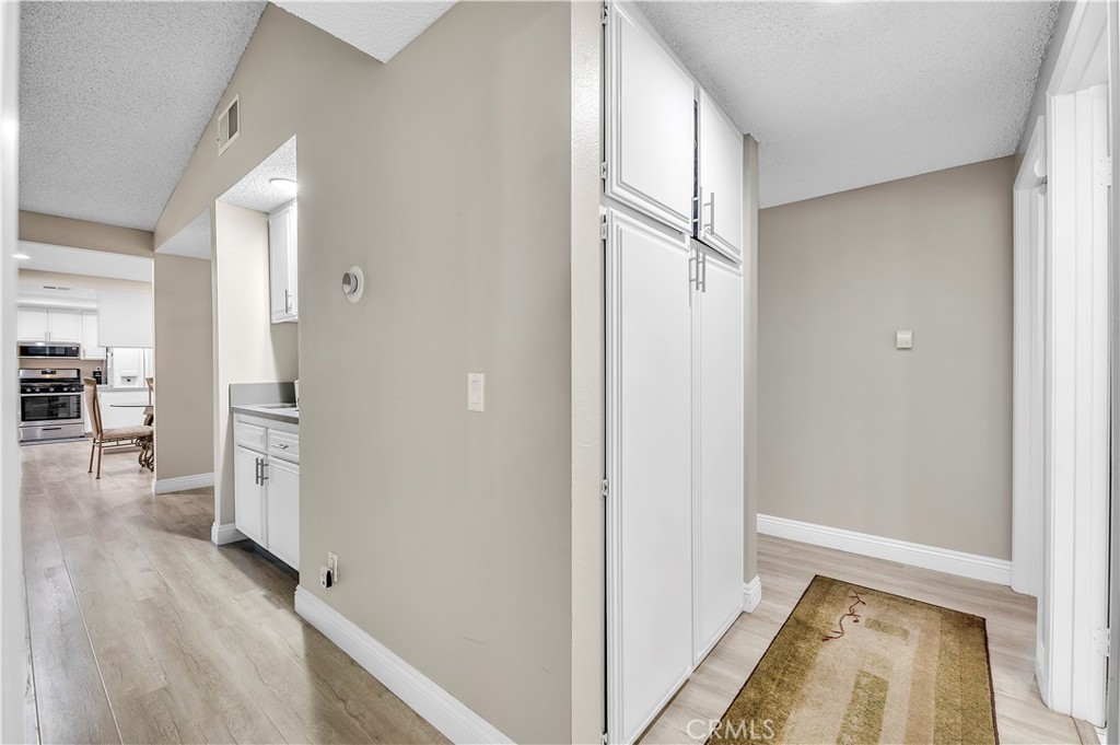1186 Bottle Tree Way Property Photo 12