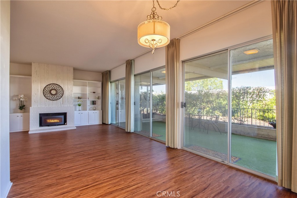 26050 Bonita Vista Court Court Property Photo 10