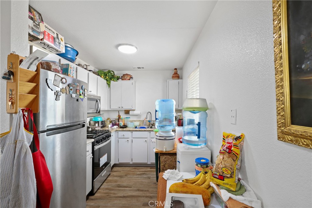 216 Beach Avenue Property Photo 18
