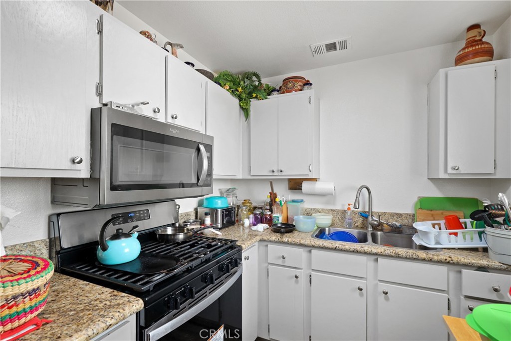 216 Beach Avenue Property Photo 19