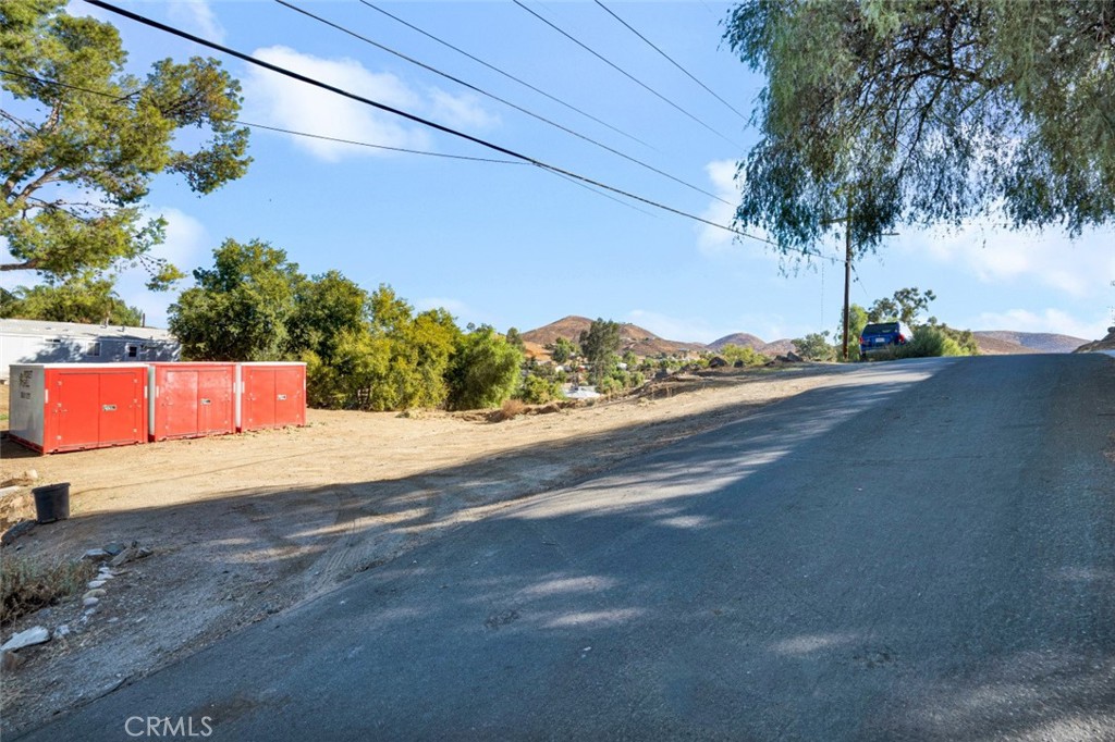 0 Goetz Property Photo 1