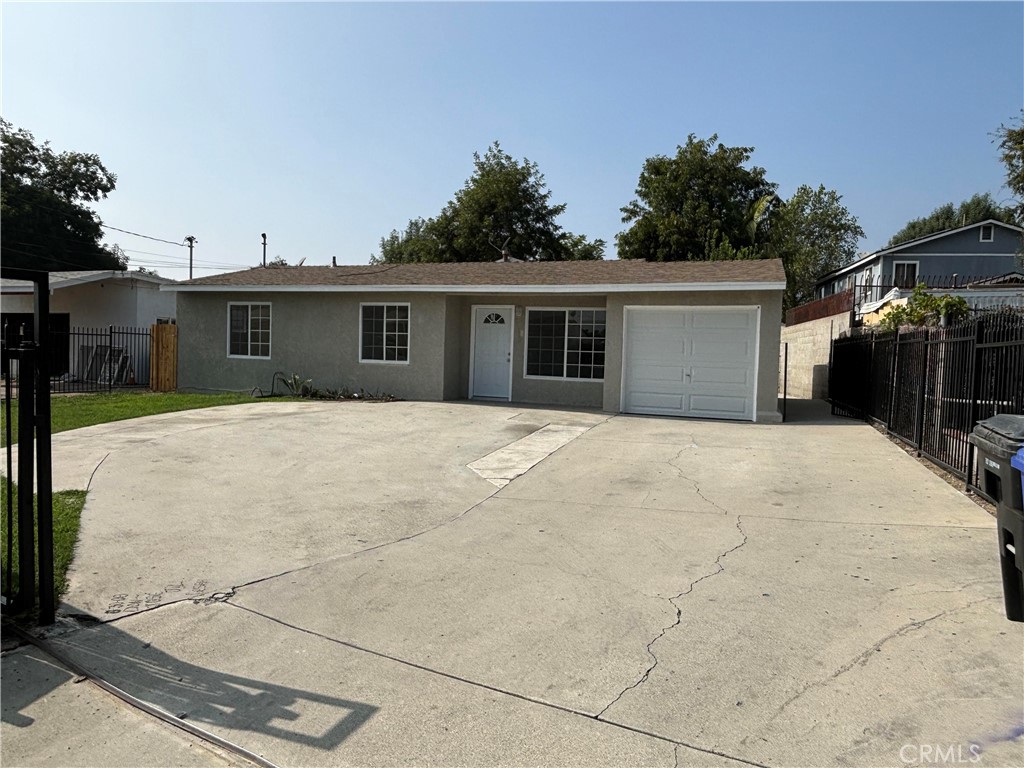 2067 Goodall Avenue Property Photo