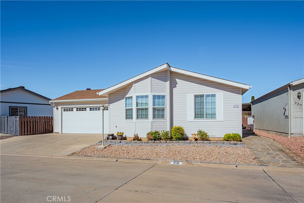 27250 Murrieta Road 231 Property Photo 2