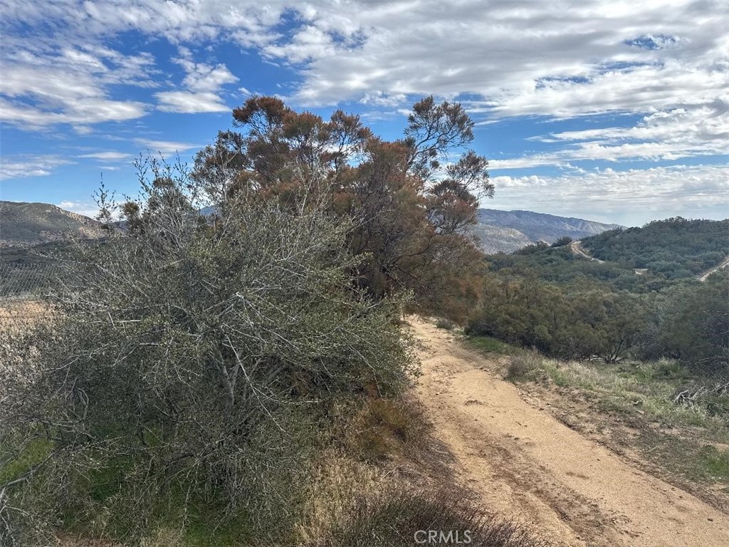 0 Table Mountain Truck Trail Property Photo 5