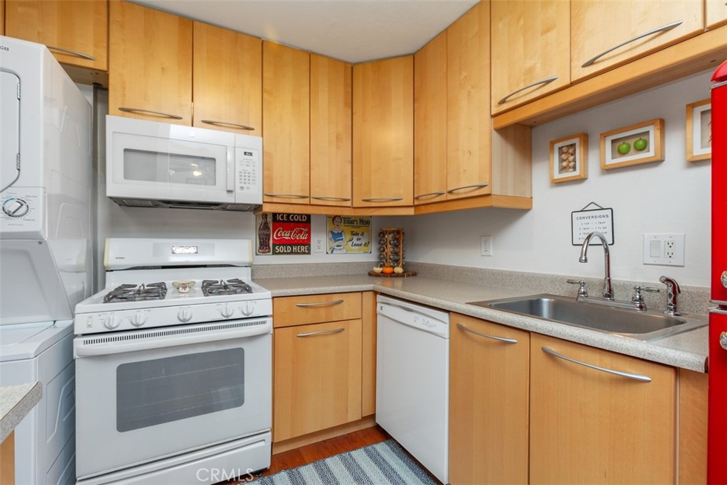 4576 Delancy Drive Property Photo 9