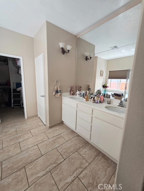 29822 Cool Meadow Drive Property Photo 15