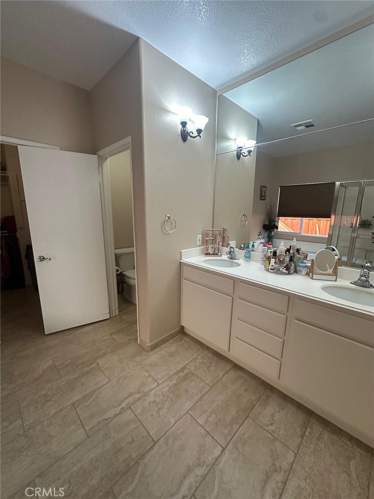 29822 Cool Meadow Drive Property Photo 16