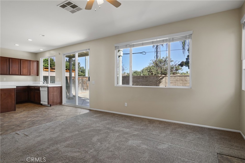 29250 Castlewood Drive Property Photo 10