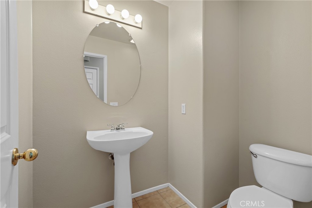 29250 Castlewood Drive Property Photo 16