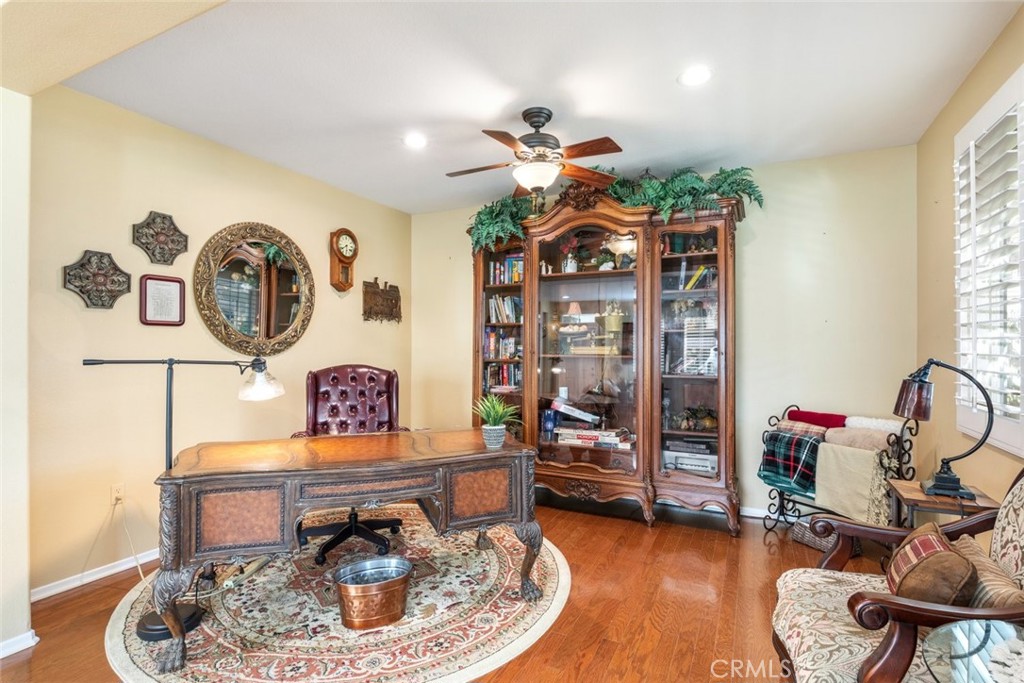 1643 Beaver B Property Photo 14