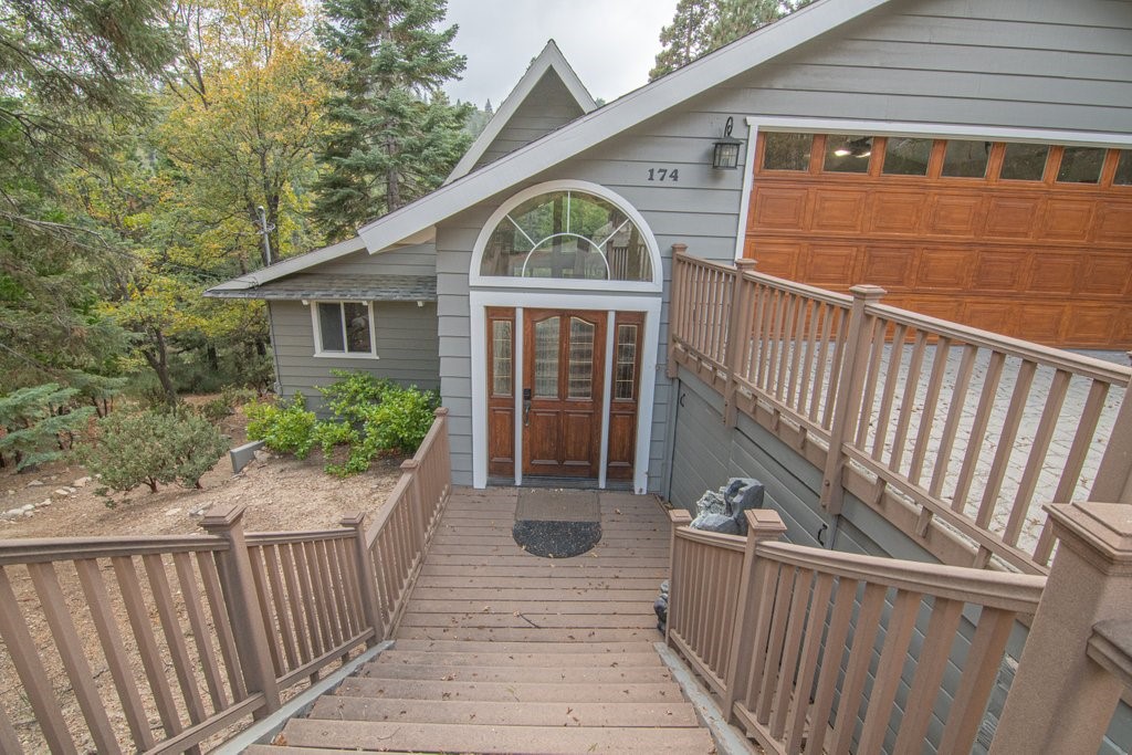 174 Hillcrest Court Property Photo 12