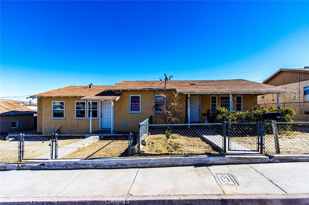 309 Wilshire Place Property Photo 1