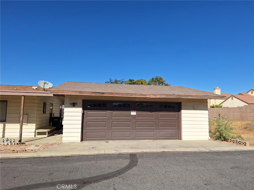 1300 W Menlo Avenue 227 Property Photo 14