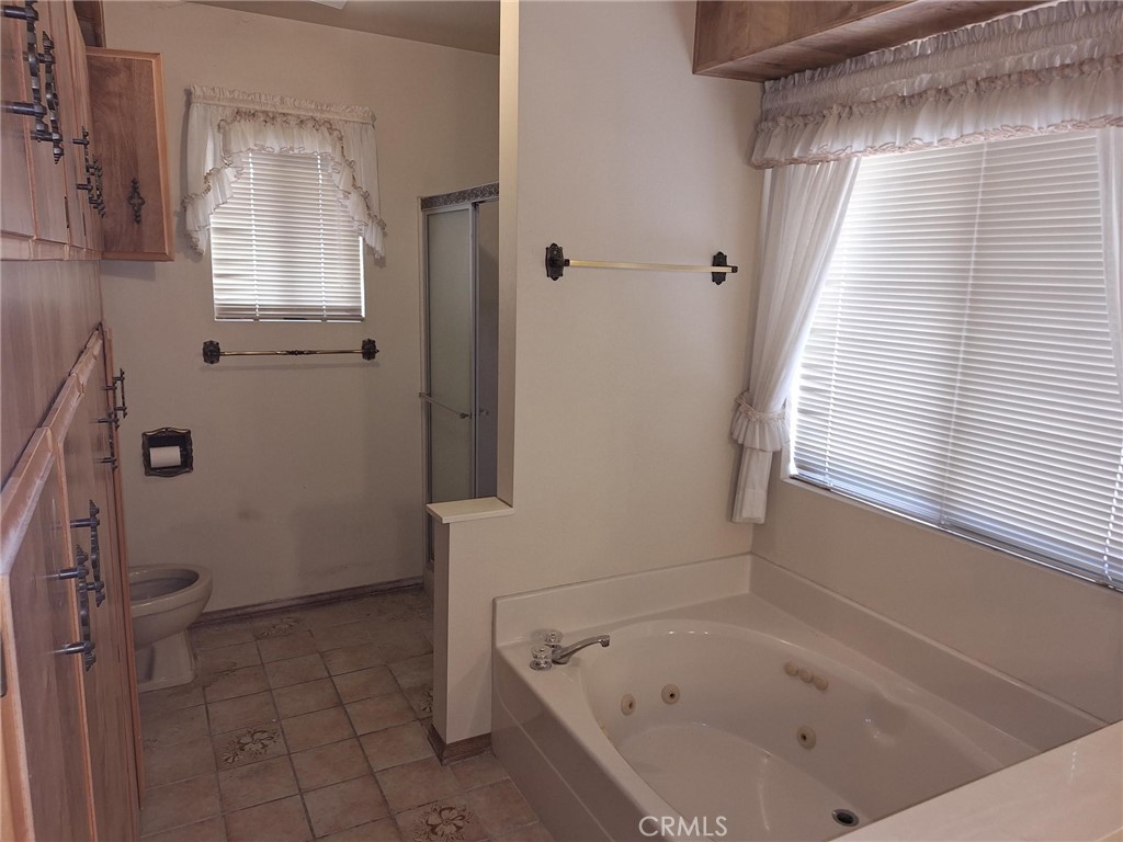 1300 W Menlo Avenue 227 Property Photo 19