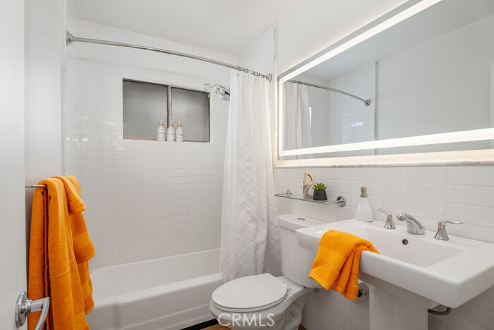 2466 N Girasol Avenue Property Photo 19