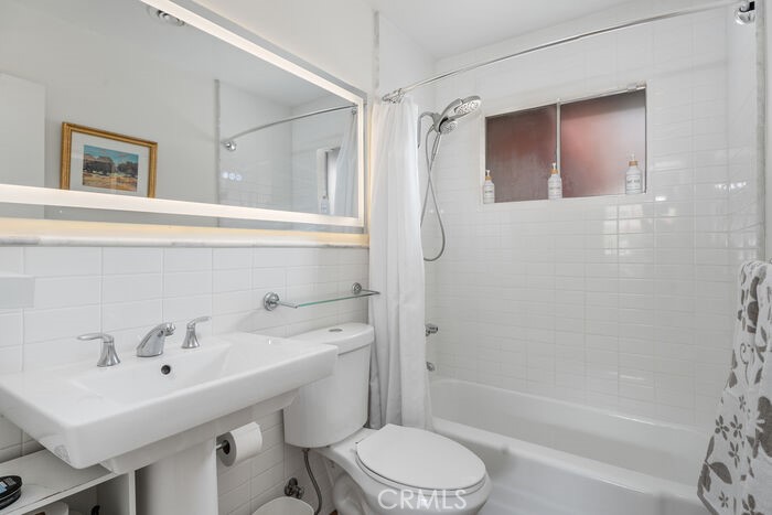 2466 N Girasol Avenue Property Photo 22