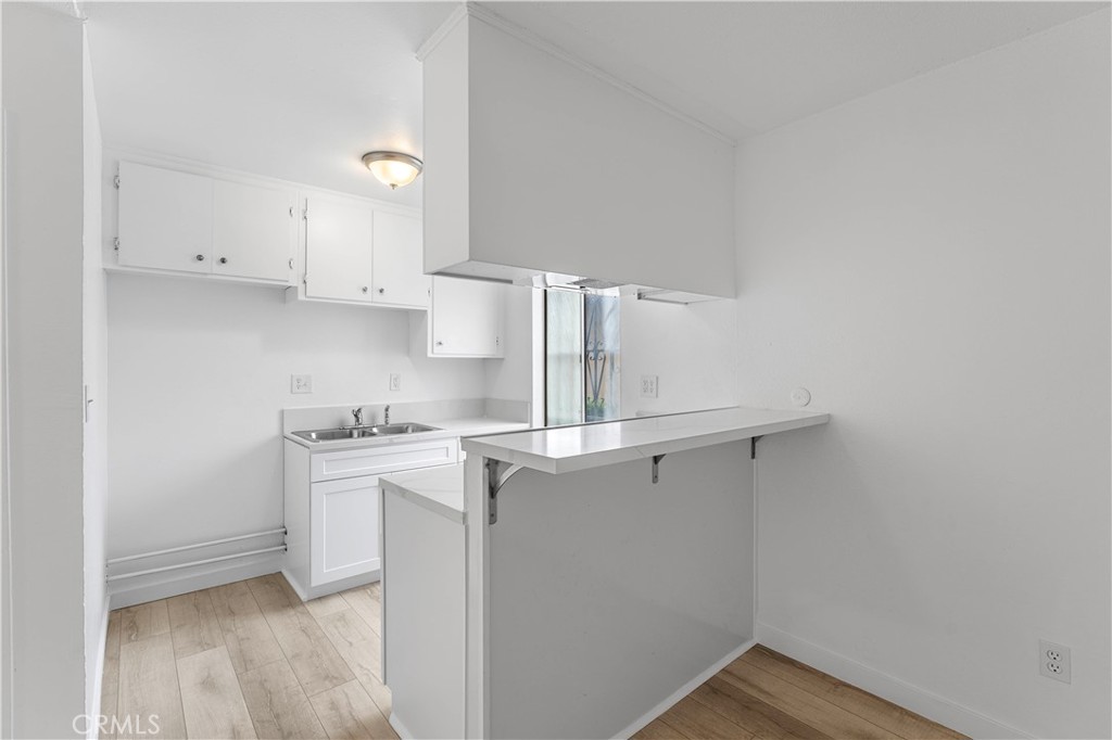 2122 S Acama Street 2122 Property Photo 11