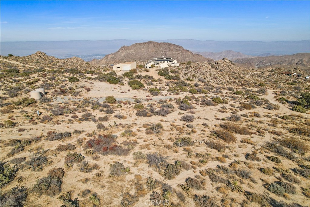 59705 Avenida Encino Property Photo 4