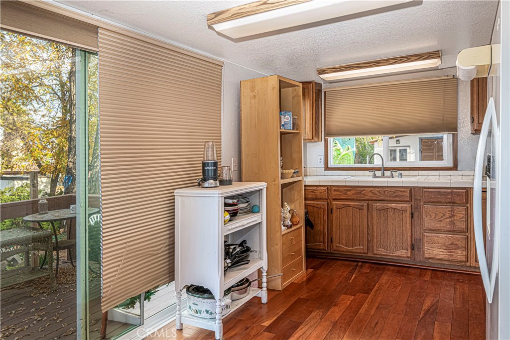 16482 Grand Avenue Property Photo 7