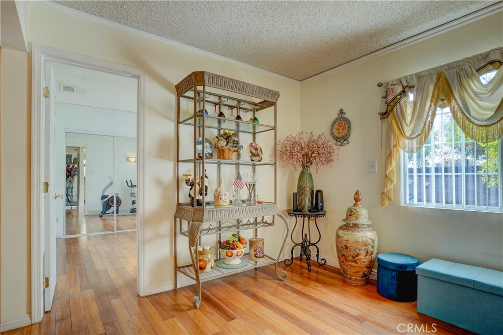7115 Park Manor Avenue Property Photo 26