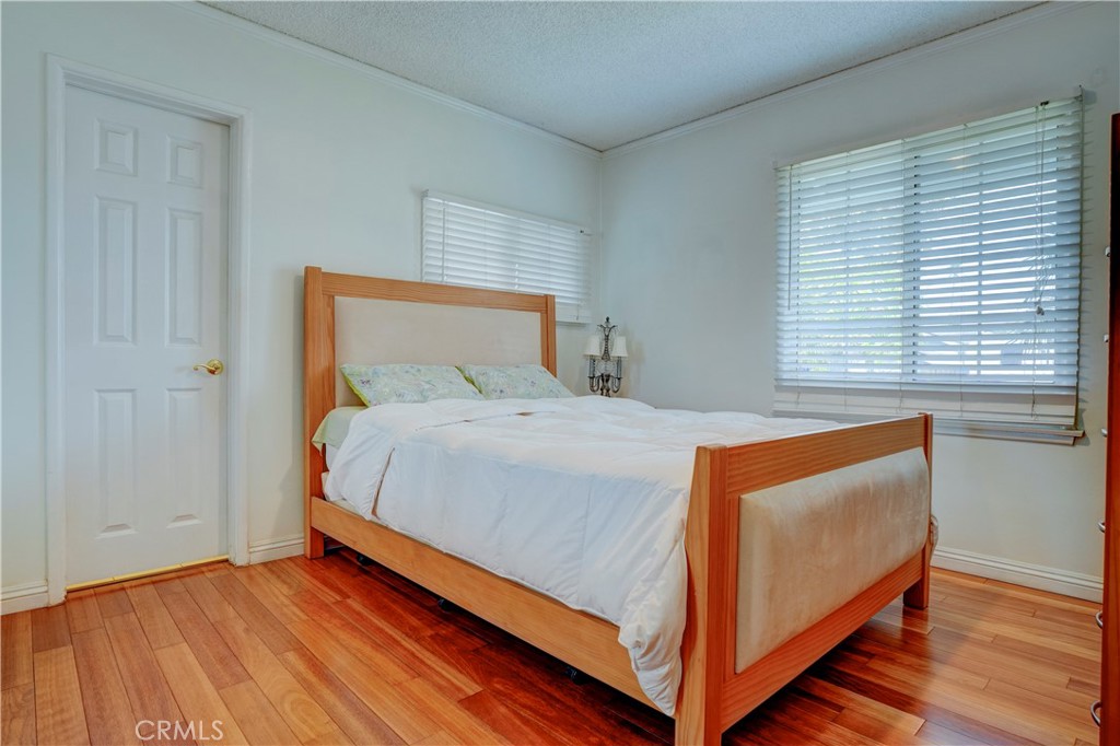 7115 Park Manor Avenue Property Photo 31