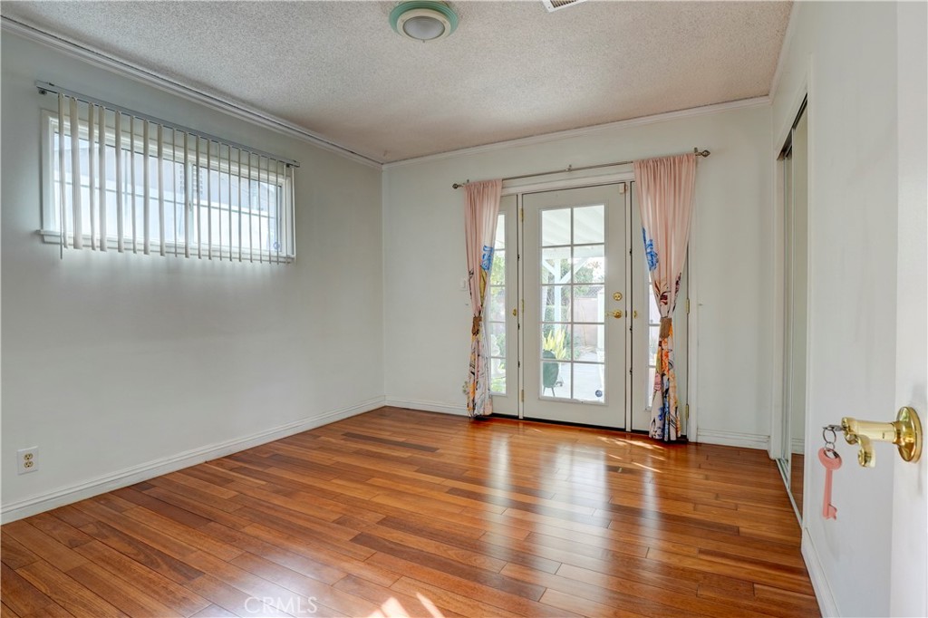 7115 Park Manor Avenue Property Photo 39