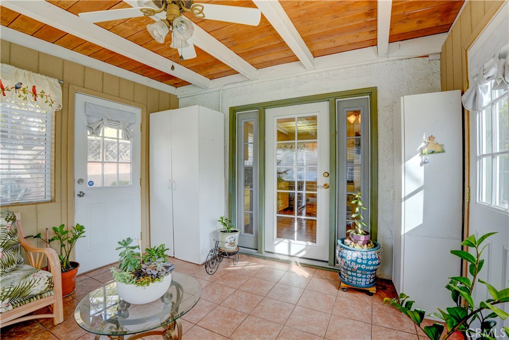 7115 Park Manor Avenue Property Photo 49