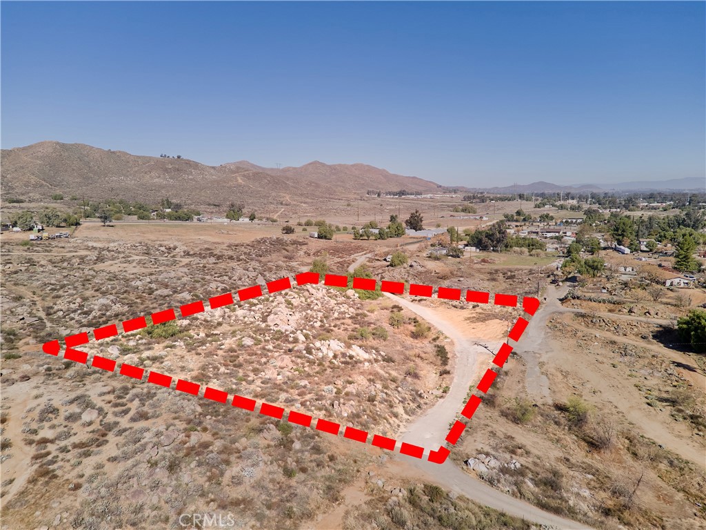 26700 Herbert Street Property Photo 3