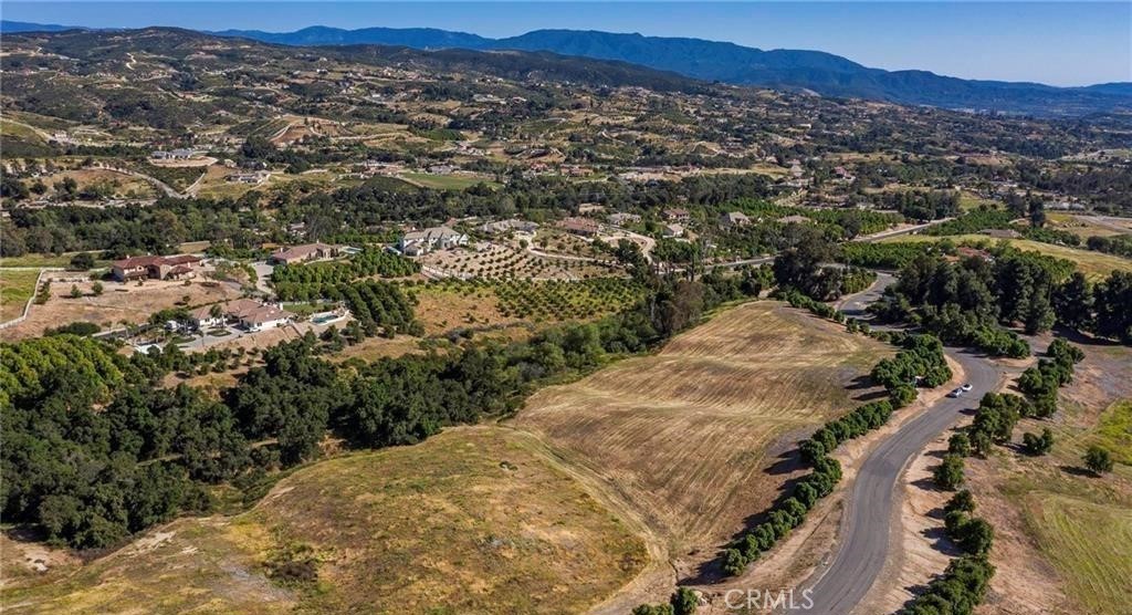 38538 Martin Ranch Road Property Photo 5