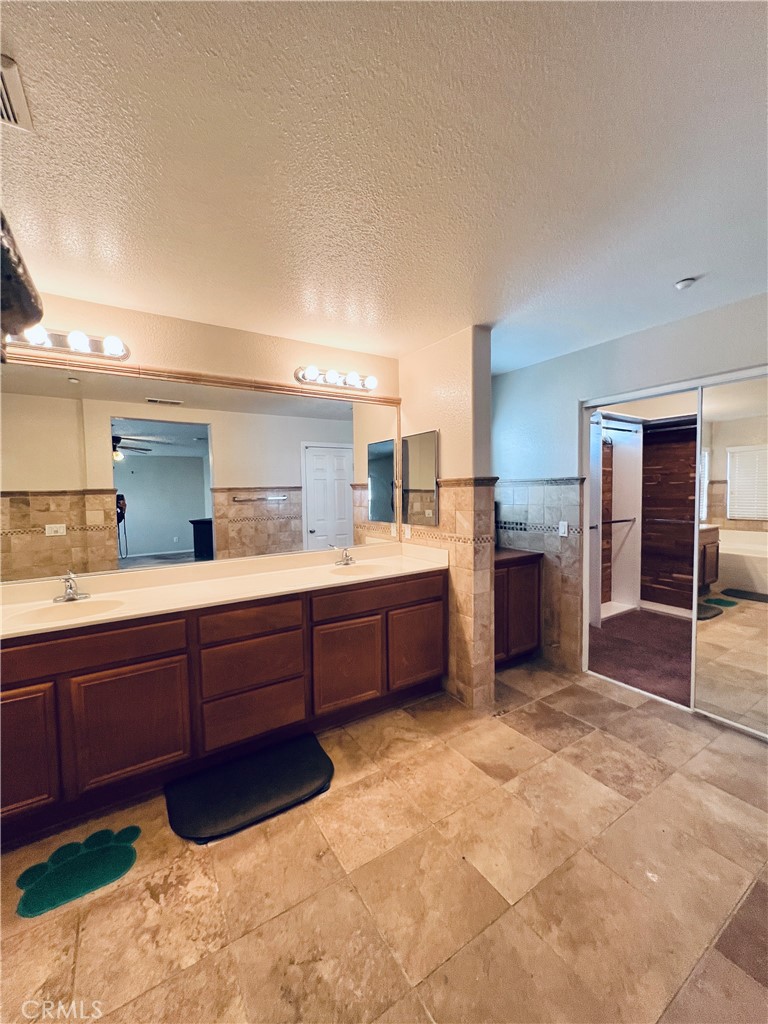 18284 Laguna Place Property Photo 33