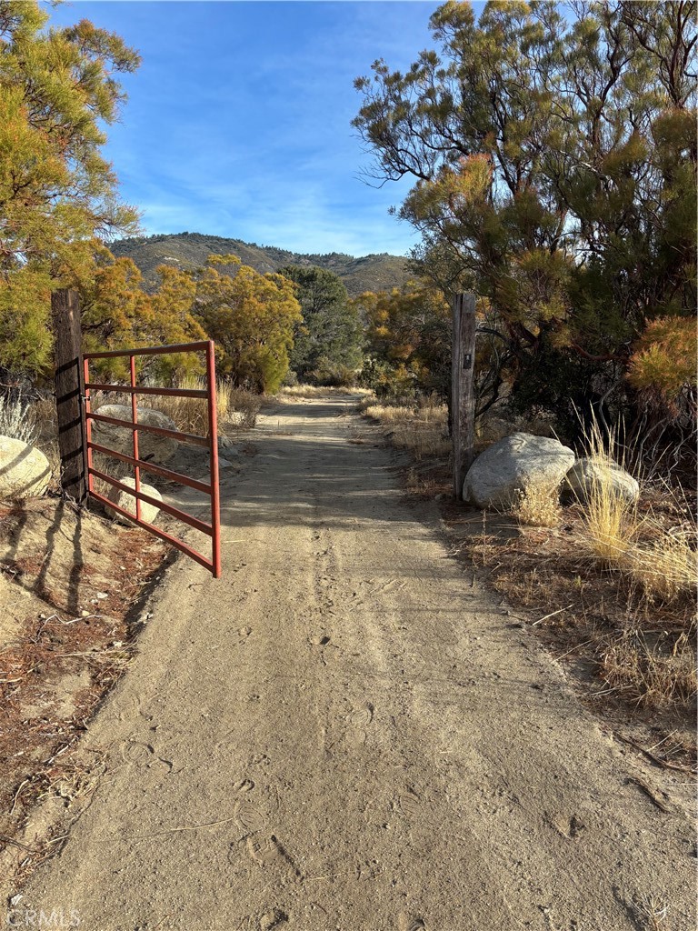 0 Upper Valley Road Property Photo 3
