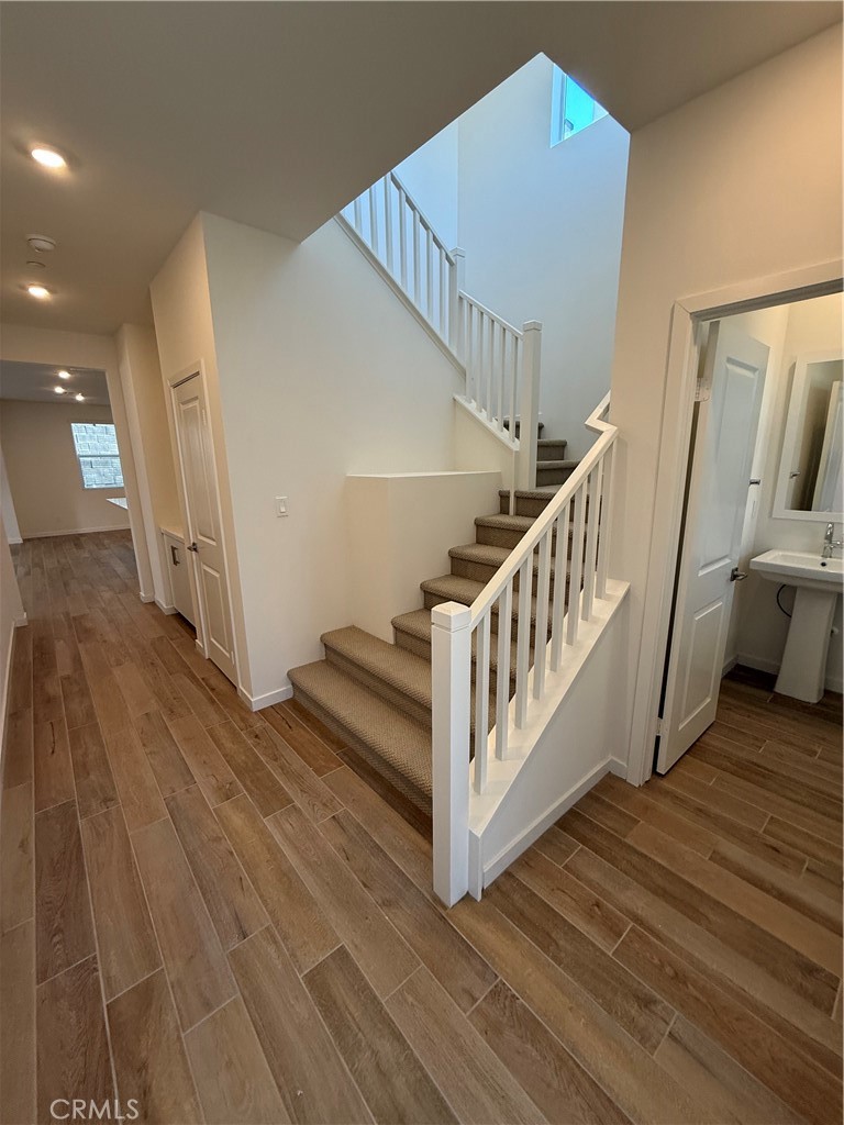 15844 Caterpillar Dr Property Photo 3
