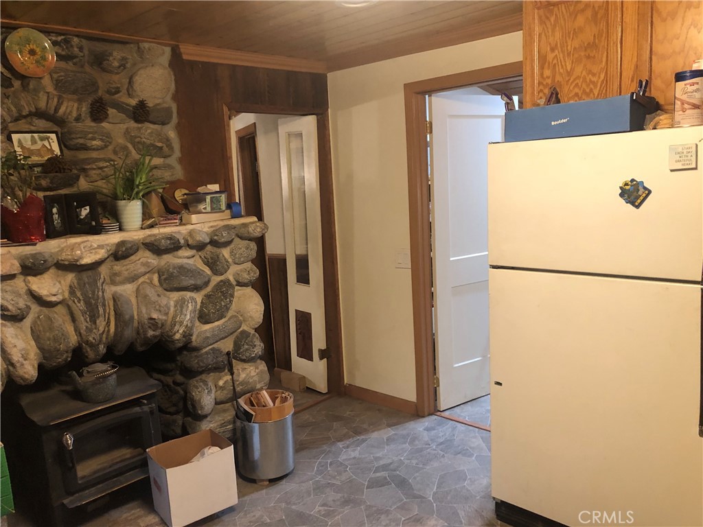 9112 Torrey Pines Road Property Photo 10