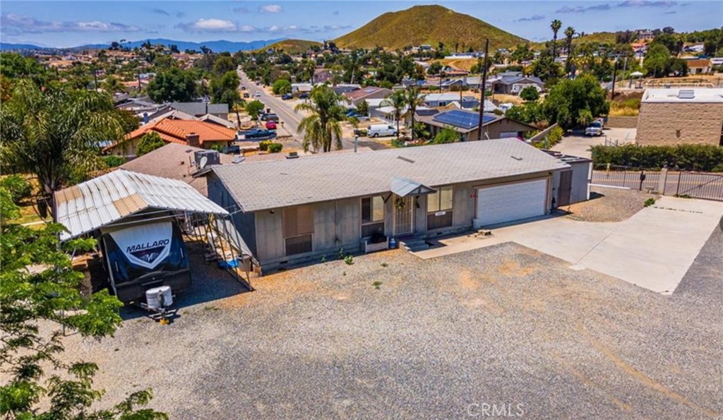 23991 Vista Way Property Photo 4