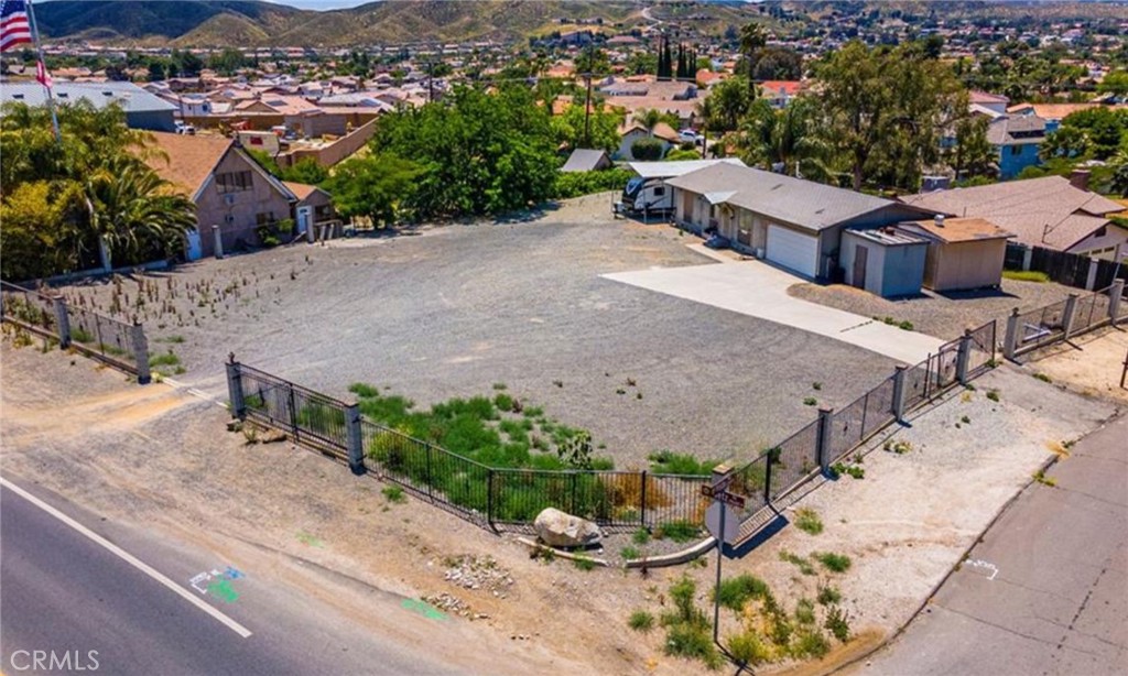 23991 Vista Way Property Photo 4