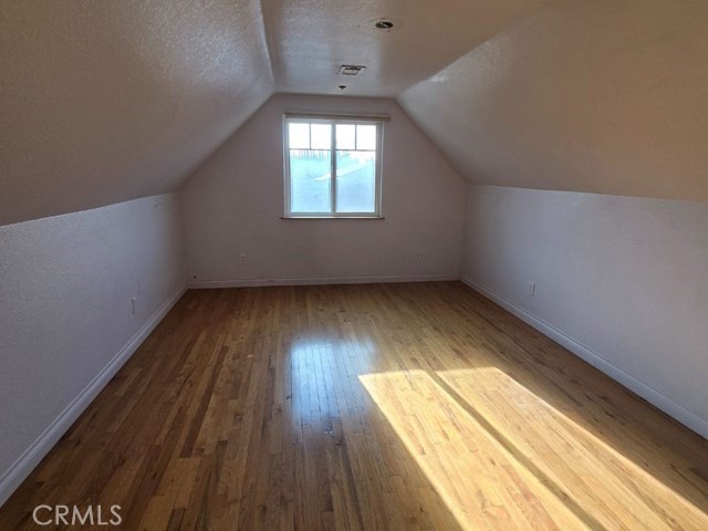 261 E Crescent Avenue Property Photo 18