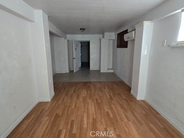 261 E Crescent Avenue Property Photo 24