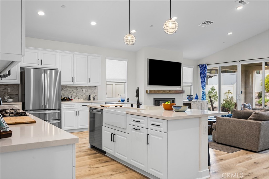 1524 Winding Sun Drive Property Photo 8