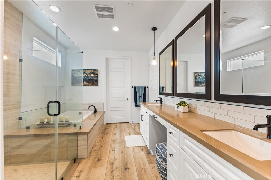 1524 Winding Sun Drive Property Photo 17