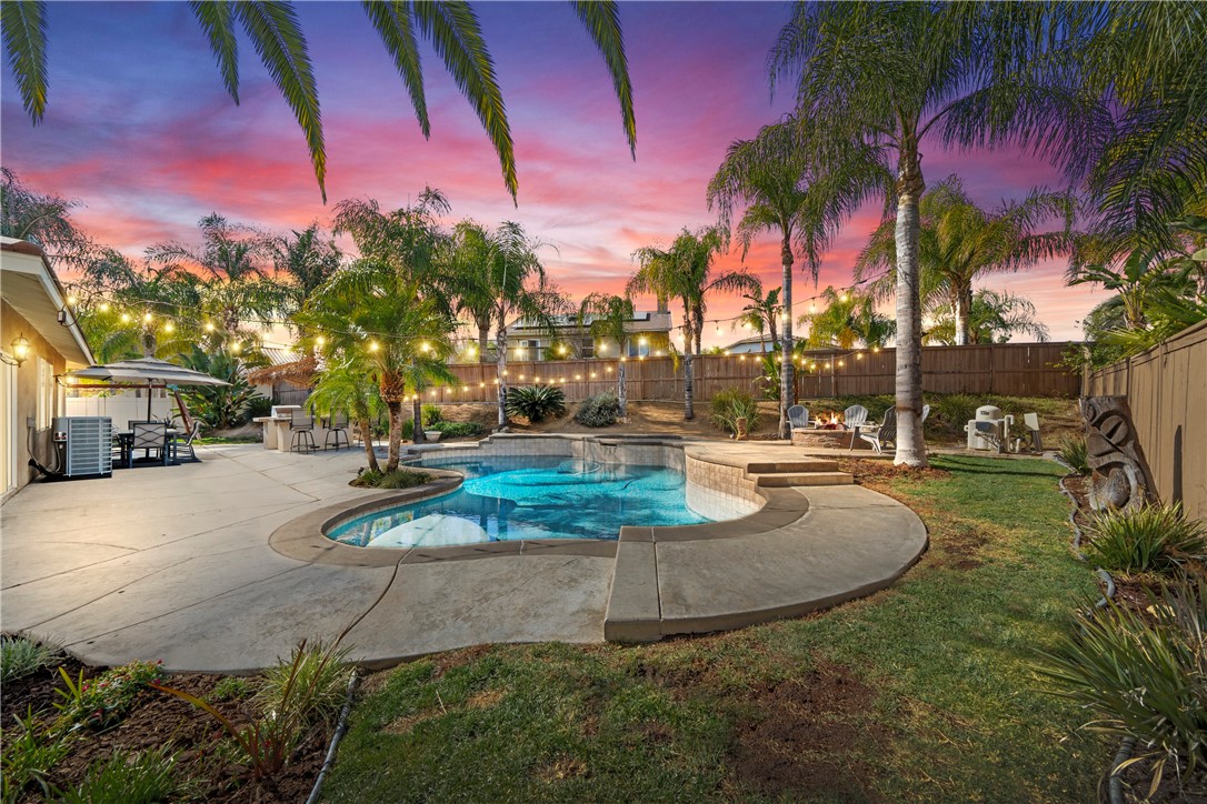 24265 Black Canyon Drive Property Photo 1