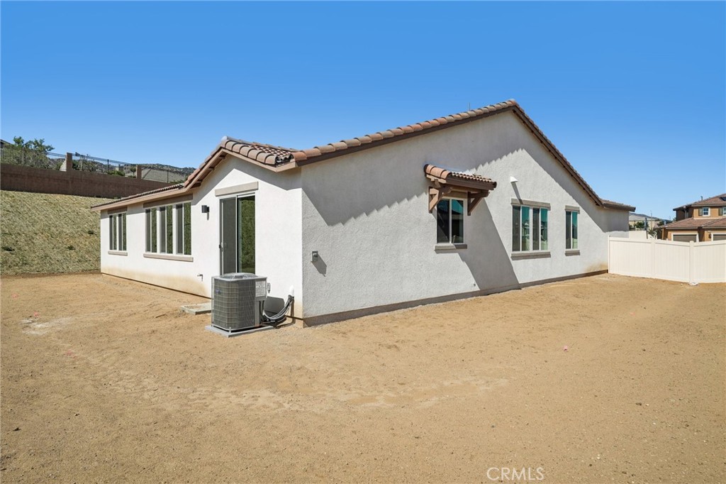41810 Castello Lane Property Photo 35